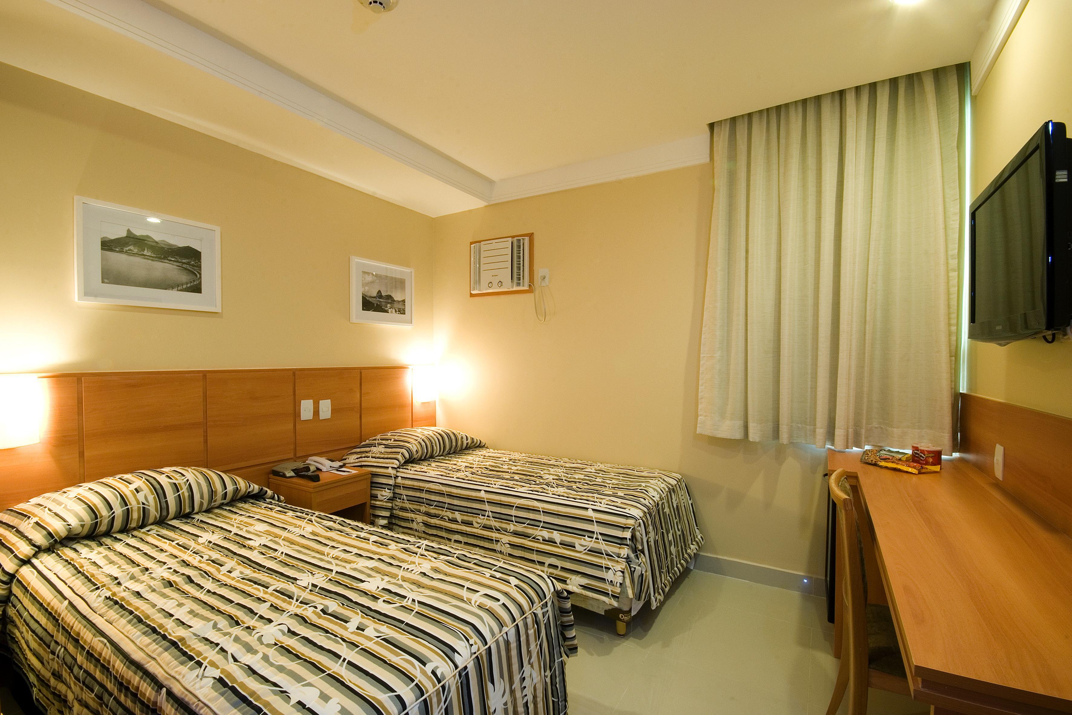 Hotel Atlântico Business Centro Rio de Janeiro Esterno foto A room at a hotel in Fortaleza, Brazil.
