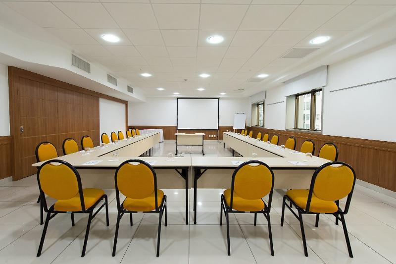 Hotel Atlântico Business Centro Rio de Janeiro Esterno foto U-shaped meeting room